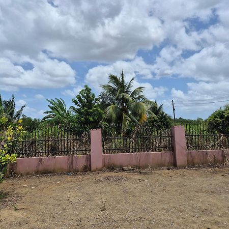 Chander'S Villa Paramaribo Buitenkant foto