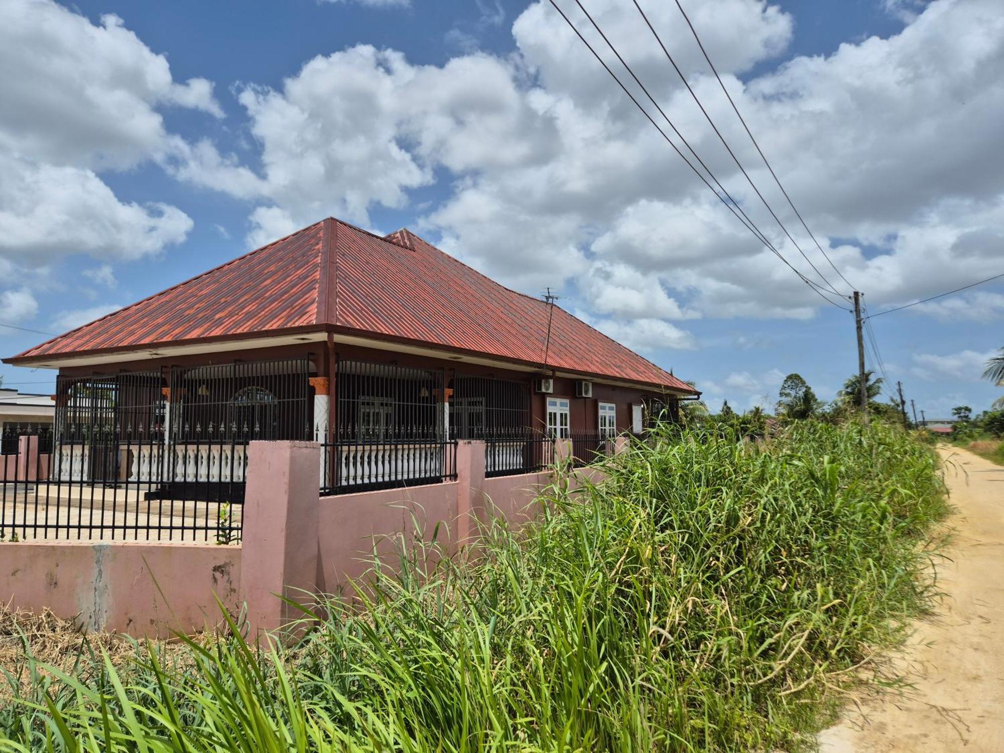 Chander'S Villa Paramaribo Buitenkant foto